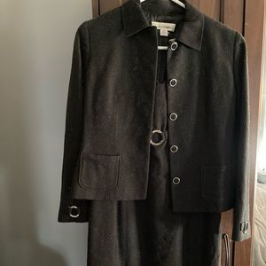 Size 0P dress with matching jacket